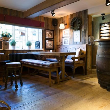Red Lion Inn Little Budworth 外观 照片