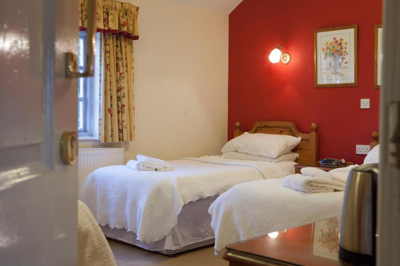 Red Lion Inn Little Budworth 外观 照片