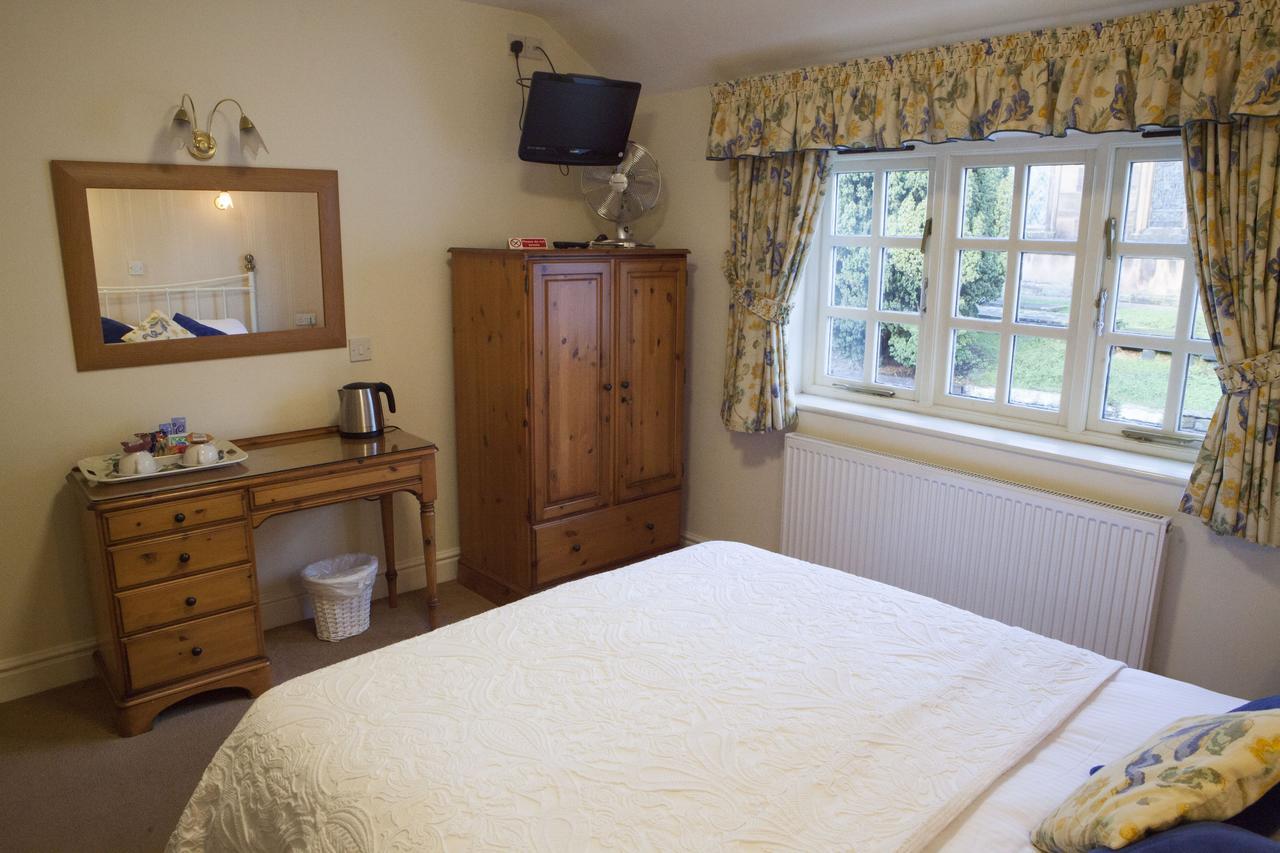 Red Lion Inn Little Budworth 外观 照片