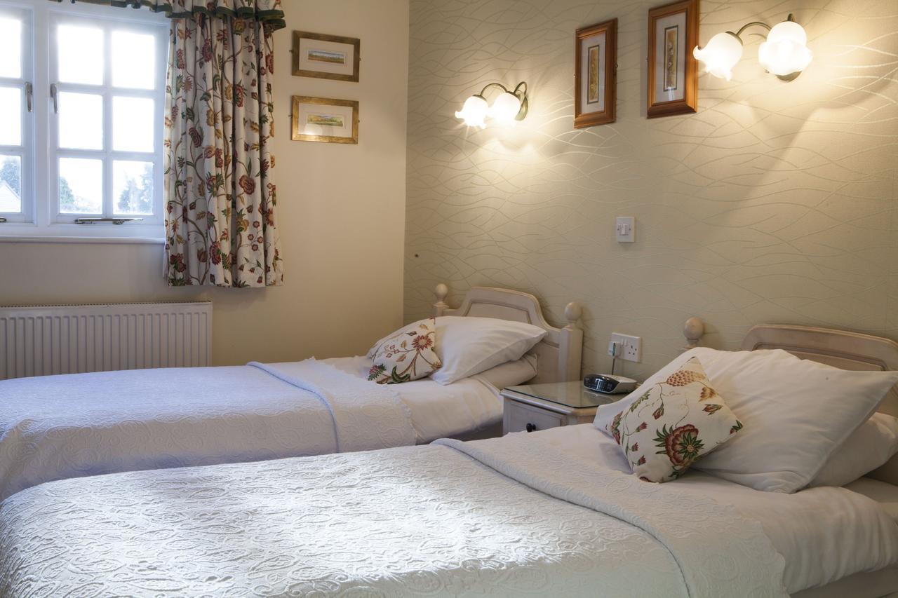 Red Lion Inn Little Budworth 外观 照片