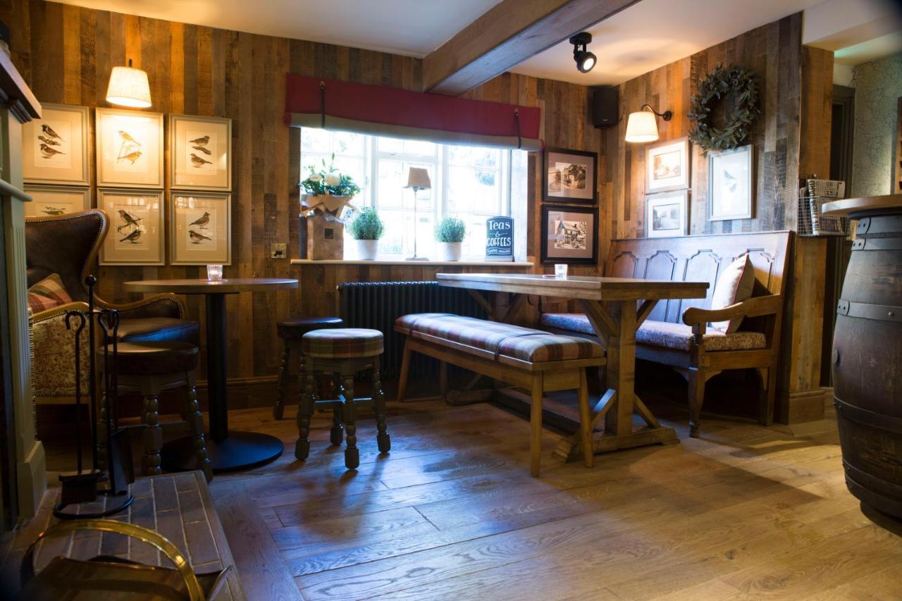 Red Lion Inn Little Budworth 外观 照片