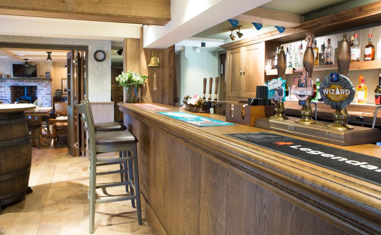 Red Lion Inn Little Budworth 外观 照片